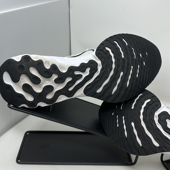 Nike React Infinity Run Flyknit FK Running 9.5 CD4371 102 White Vapor Green Men - Picture 10 of 16